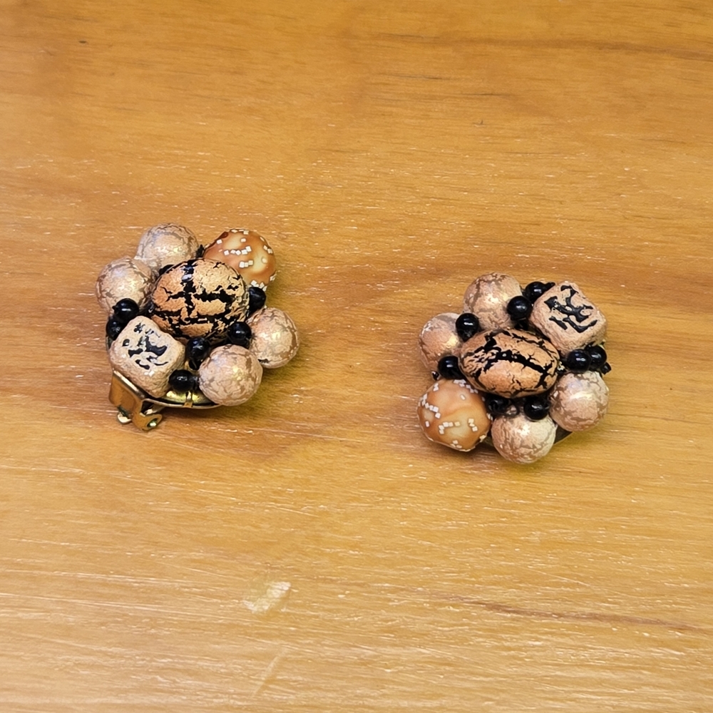 Vintage clip on earrings